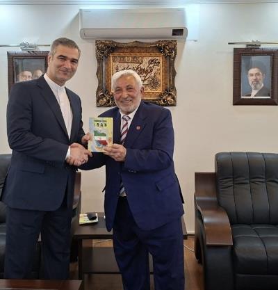 دیدار سرکنسول جمهوری اسلامی ایران در طرابوزان با اعضای انجمن نویسندگان و فعالان رسانه‌ای طرابوزان